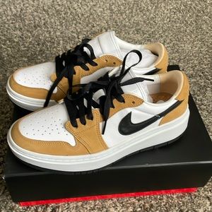 Women’s Air Jordan 1 Elevate Low size 8.5